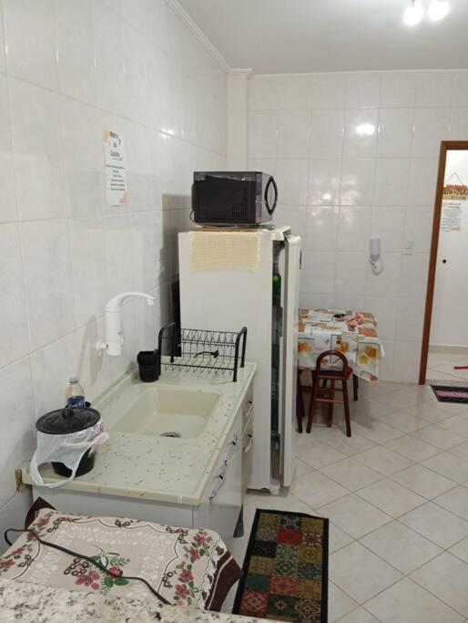 Seu Lar Em Asturias Apartment กัวรูจา ภายนอก รูปภาพ
