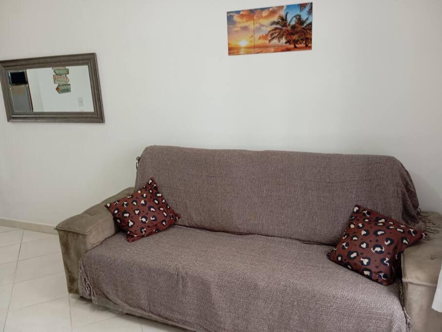 Seu Lar Em Asturias Apartment กัวรูจา ภายนอก รูปภาพ
